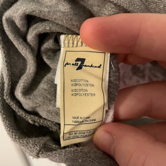 7 FOR ALL MANKIND Jumper Pullover Sweater Grey Pink Floral Buttons Girl’s 4T - Picture 5 of 5